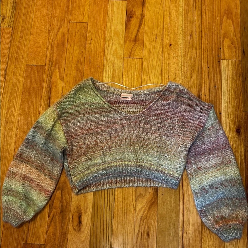 urban outfitters sweater size small